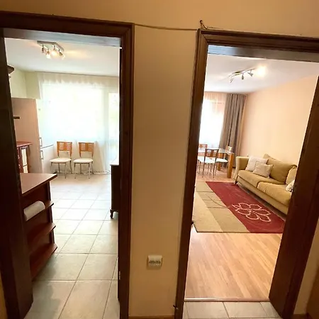 Appartement Lovely By The Sea Garden